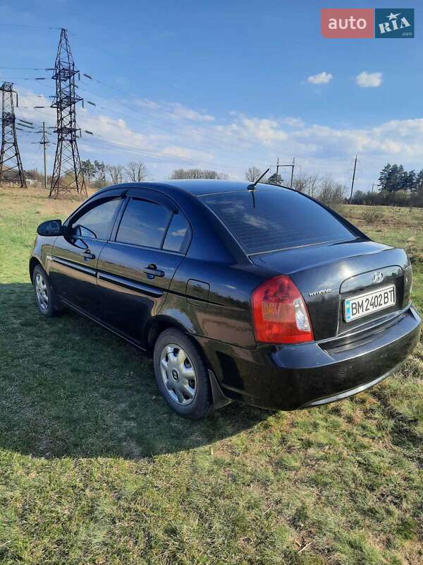 Седан Hyundai Accent 2008 в Сумах