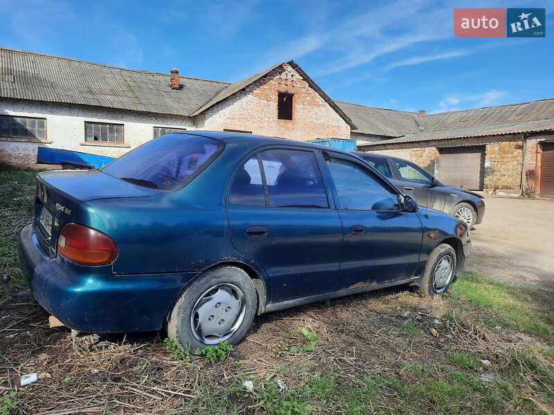Седан Hyundai Accent 1997 в Голованівську