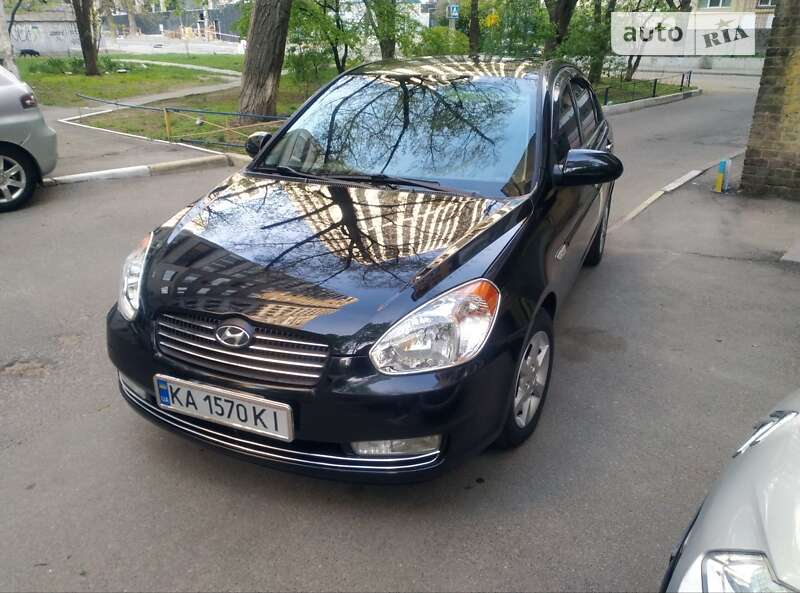 Седан Hyundai Accent 2008 в Киеве