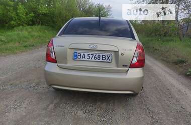 Седан Hyundai Accent 2006 в Первомайске