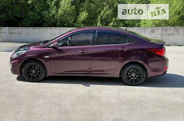 Седан Hyundai Accent 2012 в Киеве