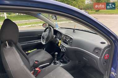 Хэтчбек Hyundai Accent 2008 в 