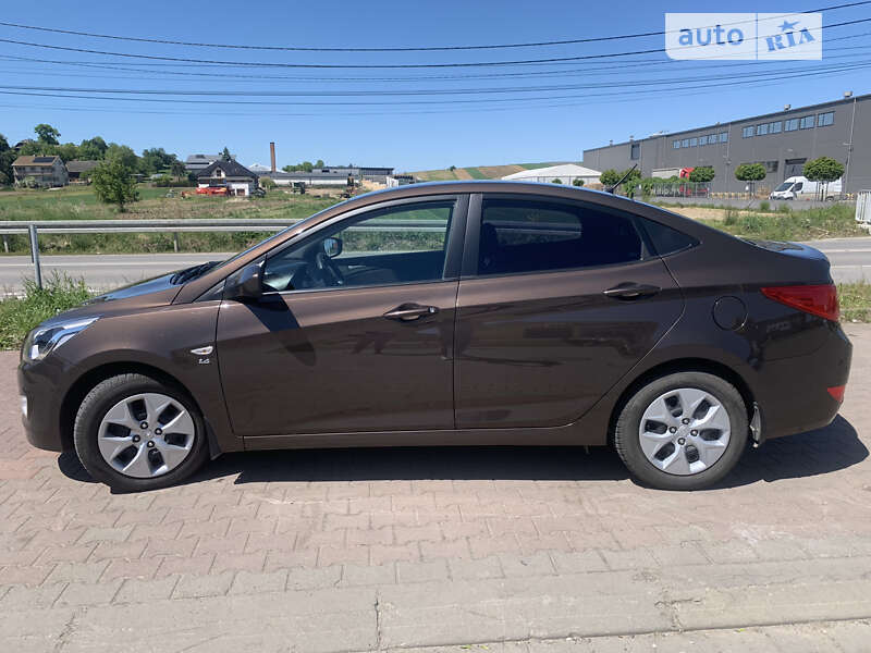 Седан Hyundai Accent 2016 в Києві