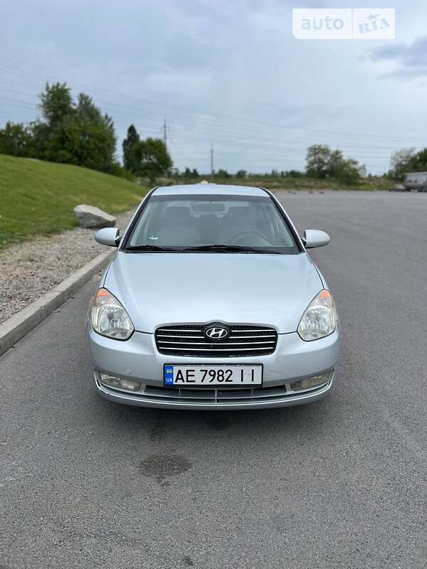 Седан Hyundai Accent 2008 в Дніпрі