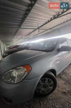 Седан Hyundai Accent 2008 в Каменском