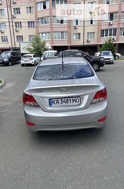 Седан Hyundai Accent 2011 в Киеве