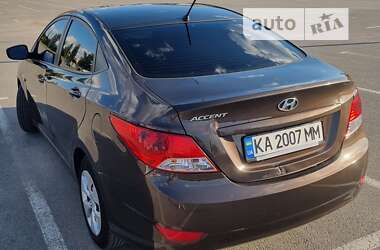 Седан Hyundai Accent 2016 в Каменец-Подольском