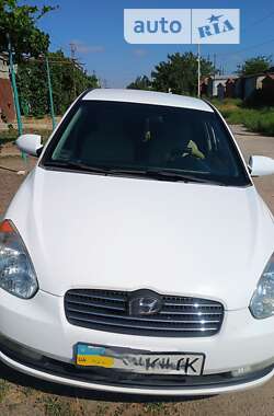 Hyundai Accent 2008