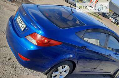 Седан Hyundai Accent 2013 в Сумах