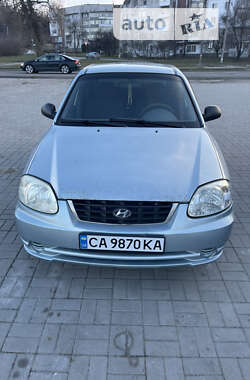 Седан Hyundai Accent 2005 в Каневі