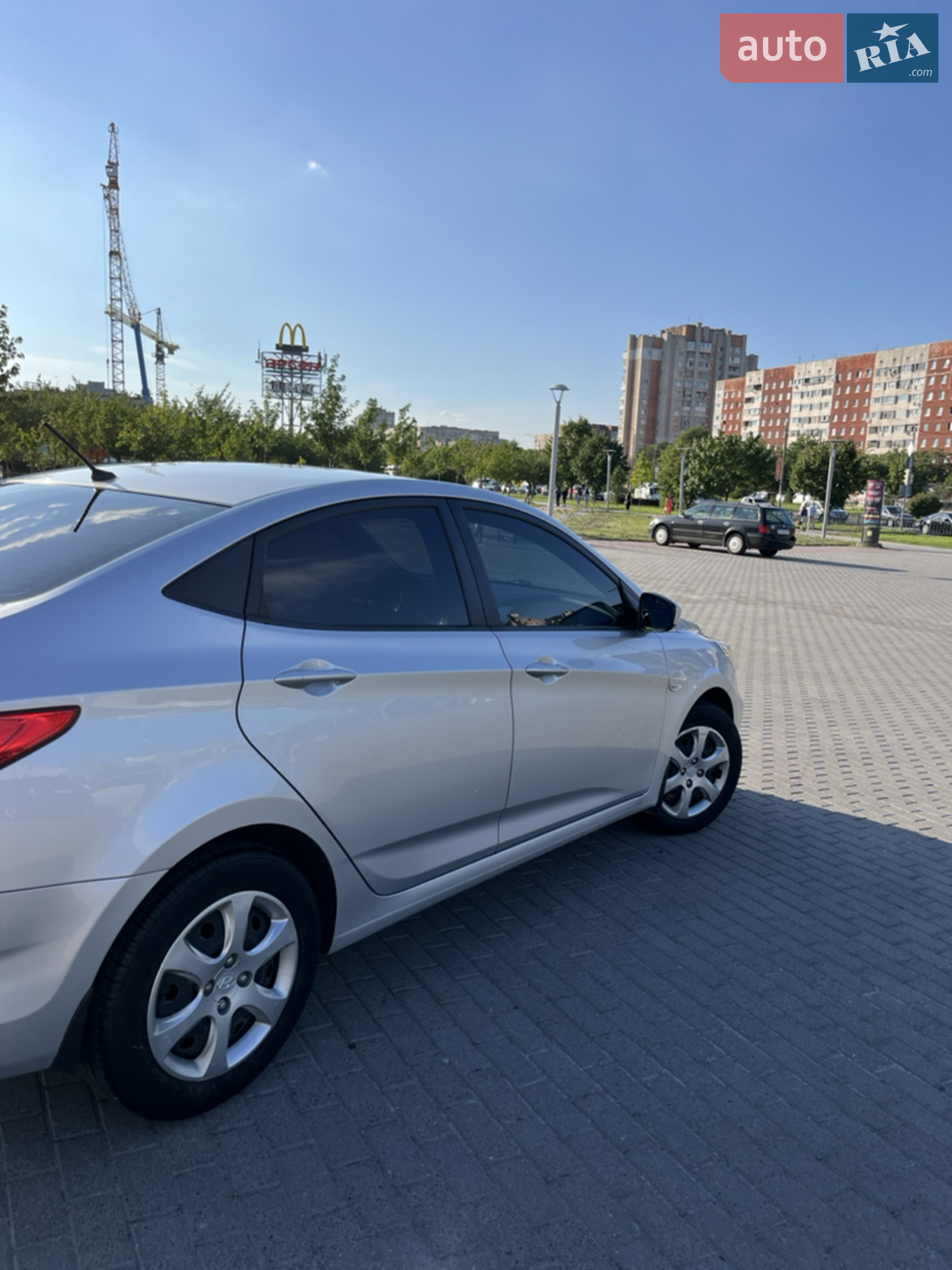 2012 Hyundai Accent - мініатюра 11