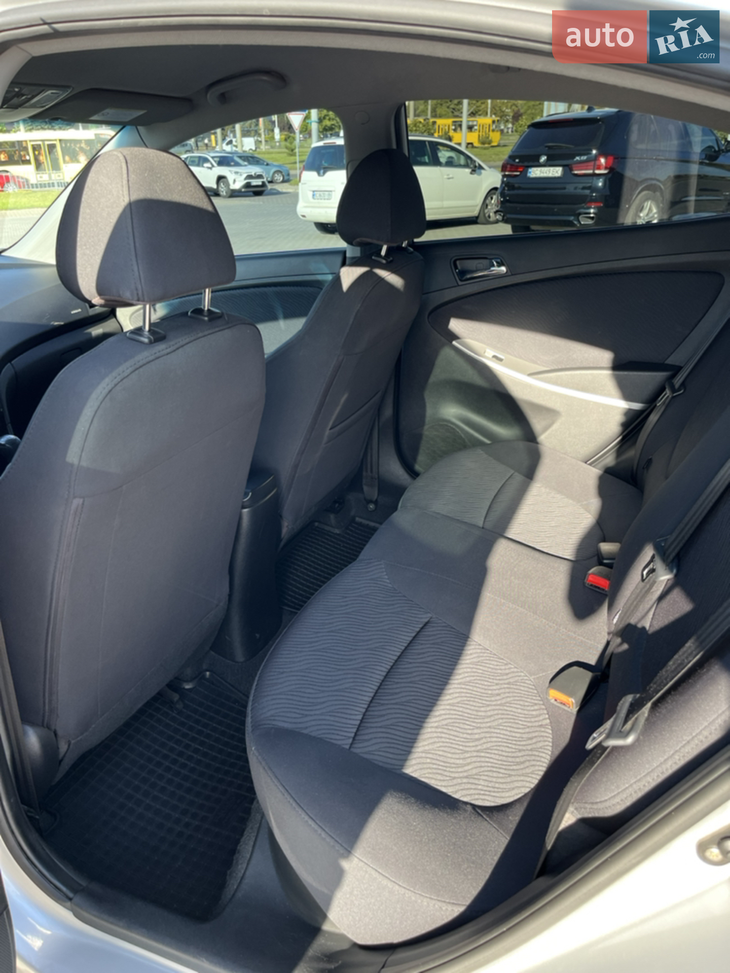 2012 Hyundai Accent - мініатюра 19