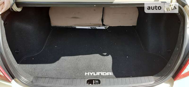 Седан Hyundai Accent 2008 в Києві