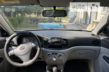 Седан Hyundai Accent 2008 в Киеве