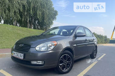 Седан Hyundai Accent 2008 в Киеве