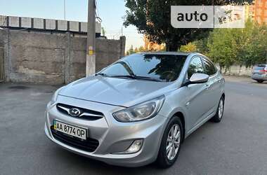 Седан Hyundai Accent 2011 в Киеве