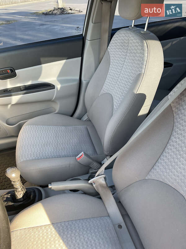 Седан Hyundai Accent 2008 в Києві фото 18 Седан Hyundai Accent 2008 в Києві