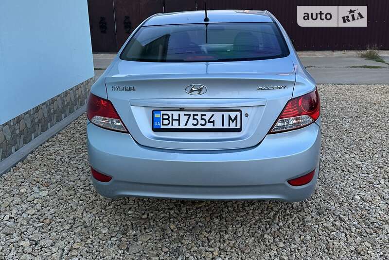 Седан Hyundai Accent 2011 в Черноморске