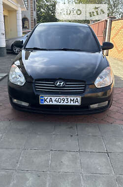 Седан Hyundai Accent 2006 в Киеве