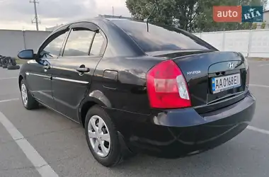 Hyundai Accent 2008