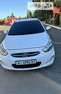 Хетчбек Hyundai Accent 2016 в Києві