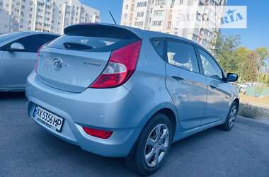 Хетчбек Hyundai Accent 2012 в Харкові