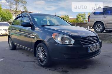 Седан Hyundai Accent 2006 в Николаеве