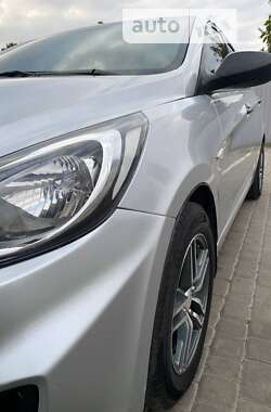 Седан Hyundai Accent 2011 в Козельщине