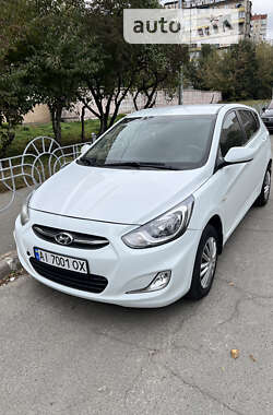 Хетчбек Hyundai Accent 2012 в Києві