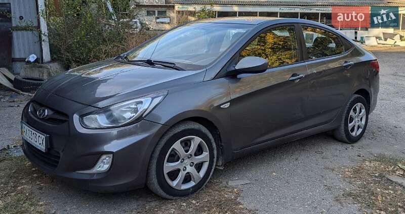 Седан Hyundai Accent 2012 в Харькове