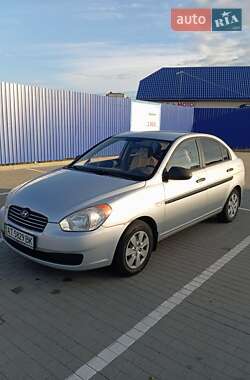 Седан Hyundai Accent 2008 в Калуше