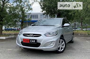 Седан Hyundai Accent 2012 в Києві