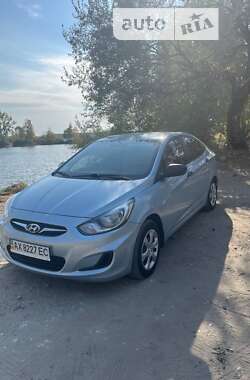 Седан Hyundai Accent 2013 в Харькове