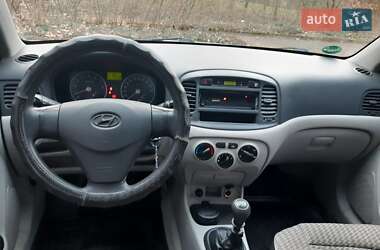 Седан Hyundai Accent 2008 в Славянске