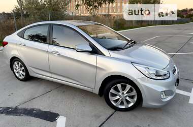 Седан Hyundai Accent 2015 в Одесі