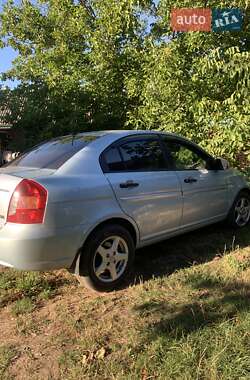 Hyundai Accent 2008