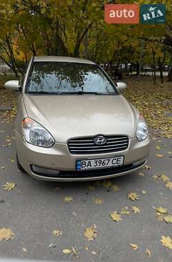 Седан Hyundai Accent 2008 в Днепре