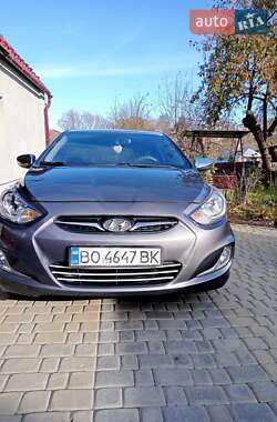 Hyundai Accent 2011 Hyundai Accent 2011
