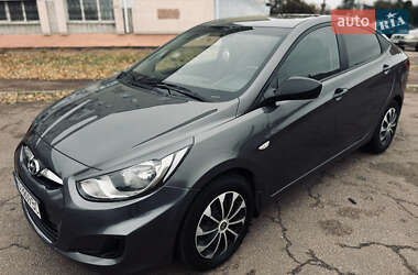 Седан Hyundai Accent 2013 в Нежине