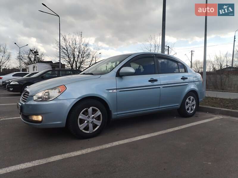Седан Hyundai Accent 2008 в Киеве