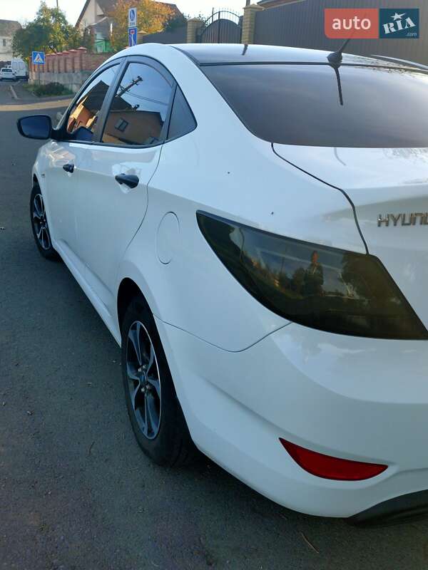 Седан Hyundai Accent 2012 в Хмельницькому фото 3 Седан Hyundai Accent 2012 в Хмельницькому