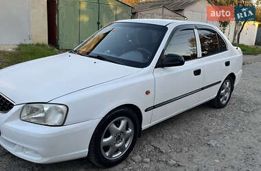 Седан Hyundai Accent 2001 в Одесі