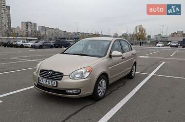 Седан Hyundai Accent 2008 в Киеве