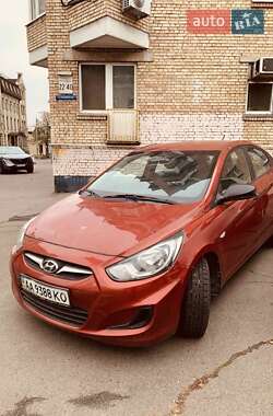 Седан Hyundai Accent 2011 в Києві