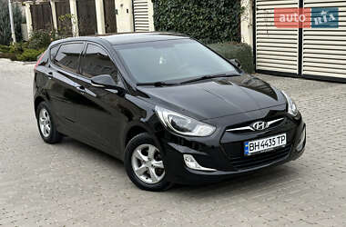 Хетчбек Hyundai Accent 2014 в Одесі