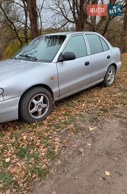 Седан Hyundai Accent 1996 в Смеле