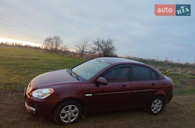 Hyundai Accent 2009