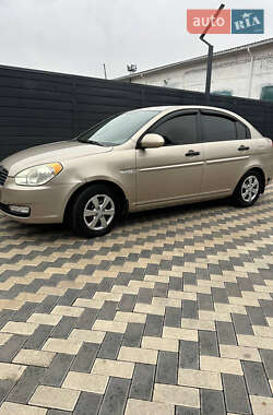 Седан Hyundai Accent 2010 в Николаеве