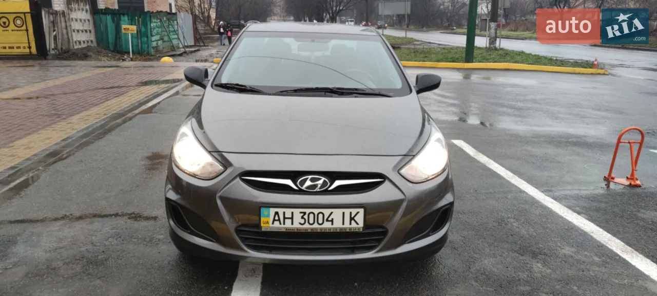 2012 Hyundai Accent - мініатюра 12
