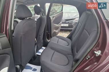 Седан Hyundai Accent 2011 в Смеле